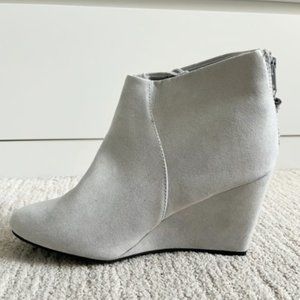 Light grey suede booties - size 9